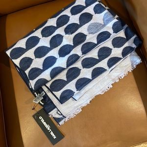Karl Lagerfeld Sunglasses Blanket Scarf